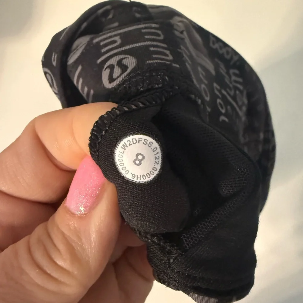 Lululemon Energy High-Neck Longline Bra Medium Support Ombre Black Multi size 8